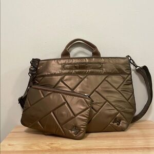 Lug Tenor in Metallic Expresso
12”WX10”HX4.75D
